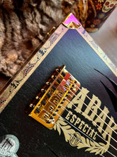 Load image into Gallery viewer, &quot; Especial &quot; 6 String Cigar Box Guitar
